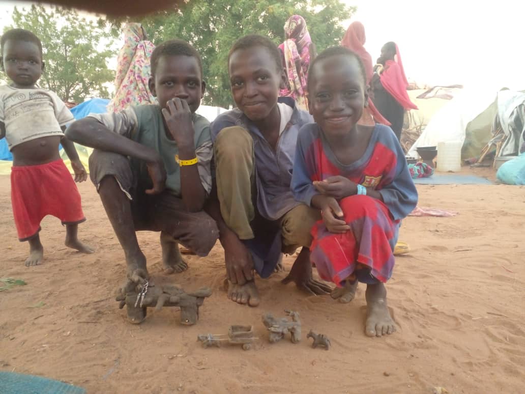 السودان – توفي لاجئ سوداني وأصيب بجروح في حريق بمخيم ألاشا شرق تشاد