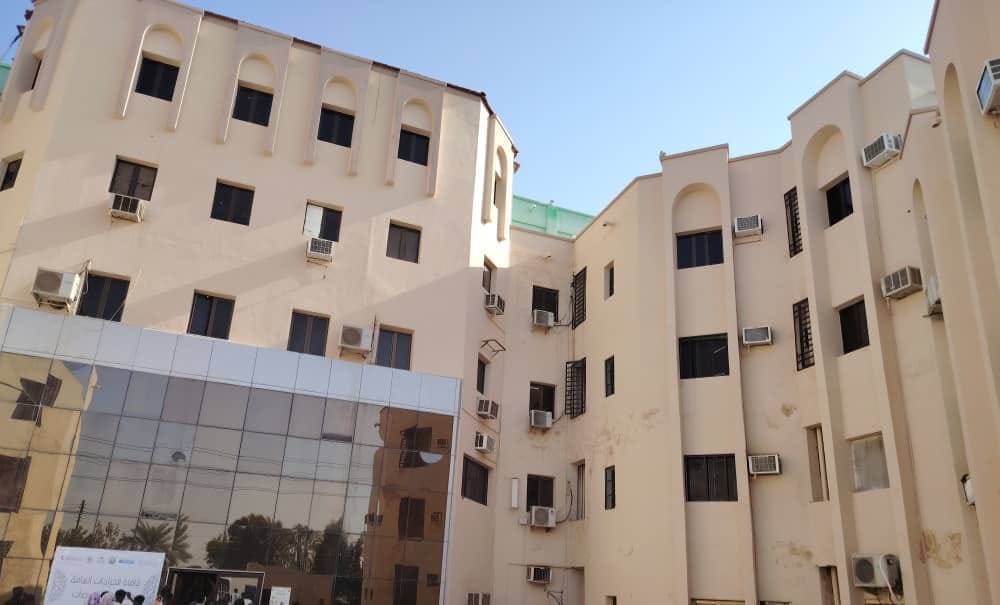 مستشفى عثمان دقنه