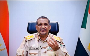 محمد حمدان حميدتي رئيس المجلس الرئاسي لحكومة تأسيس وفاءد الدعم السريع خلال خطابه ااسودانيين مساء الاربعاء 29 اكتوبر 2025 : راديو دبنقا