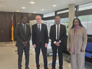 وفد تحالف صمود خلال زيارته منظمة حظر الأسلحة الكيميائية في لاهاي الهولندية - يناير 2026-صفحة تحالف صمود على فيسبوك