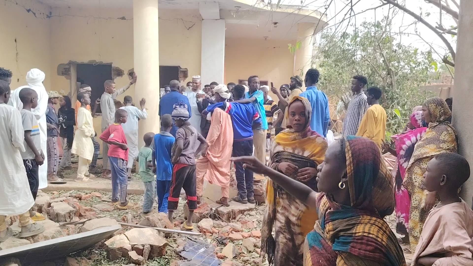 السودان – الهجمات والقصف المدفعي على دارفور وكردفان والنيل الأبيض تخلف قتلى وجرحى