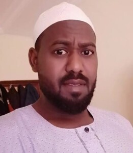 عمر محمد عمر دارس الذي يواجه حكما بالسجن لمدة 10 أعوام في بورتسودان - منظمة ضحايا دارفور