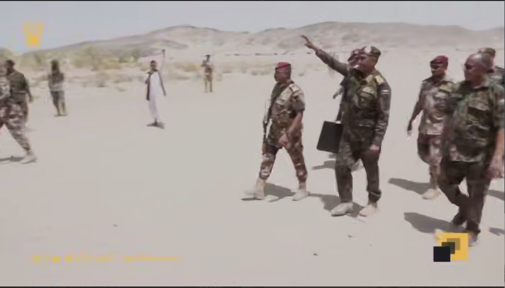 البرهان خلال زيارته للرتج على الحدود السودانية المصرية - يونيو 2026- إعلام مجلس السيادة