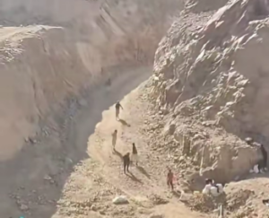 قصف معدنين سودانيين على الحدود السودانية المصرية - يونيو 2026- وسائل التواصل