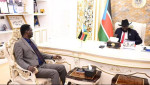 سلفاكير يبدي استعداده للوساطة ومناوي يطالب جوبا بالمساهمة في تحقيق سلام السودان