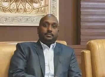 المحامي محمد عز الدين- وسائل التواصل
